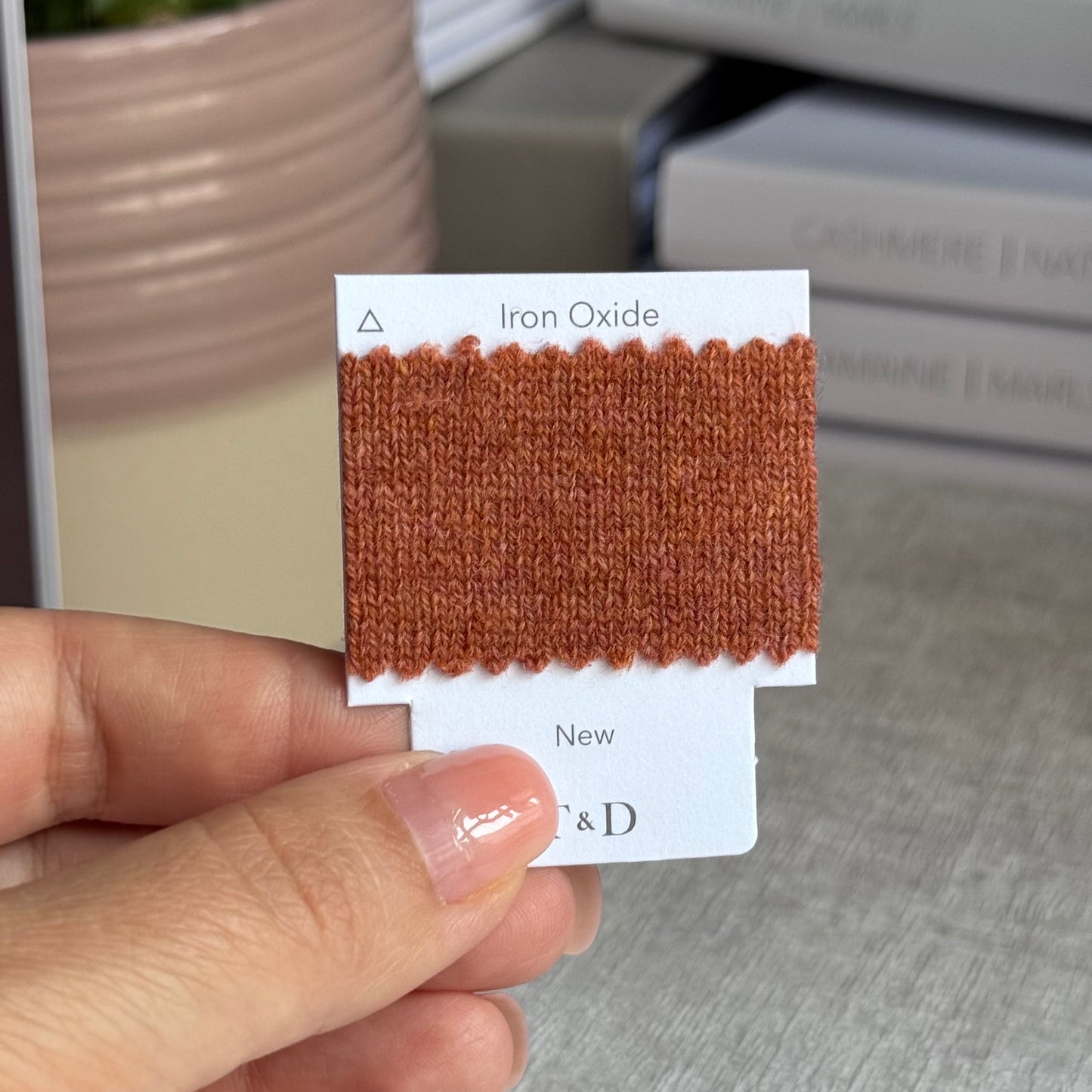 Feodosiia Lace Iron Oxide 50g