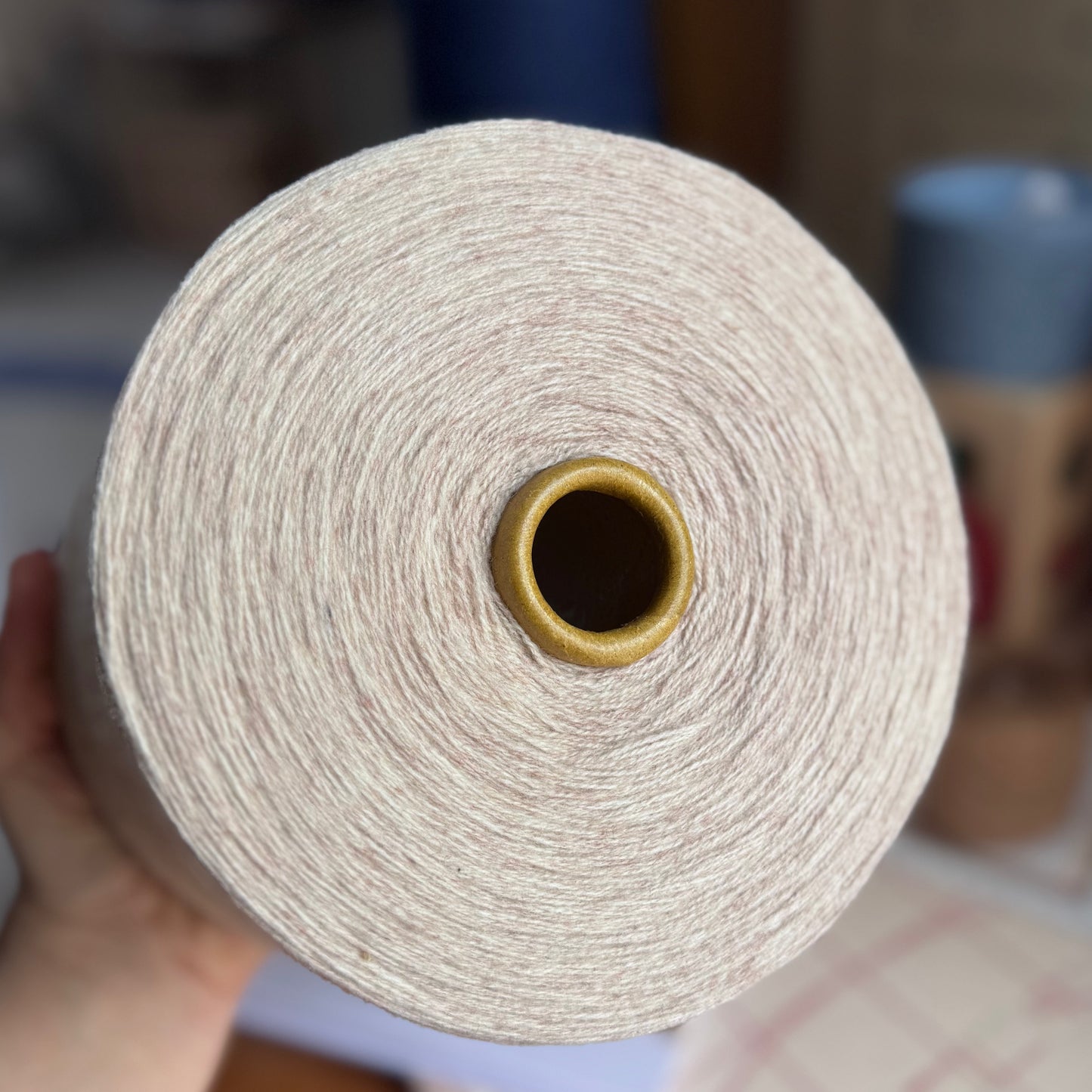 Knoll Merino Lambswool 2/17 Nm / New Natural (130)