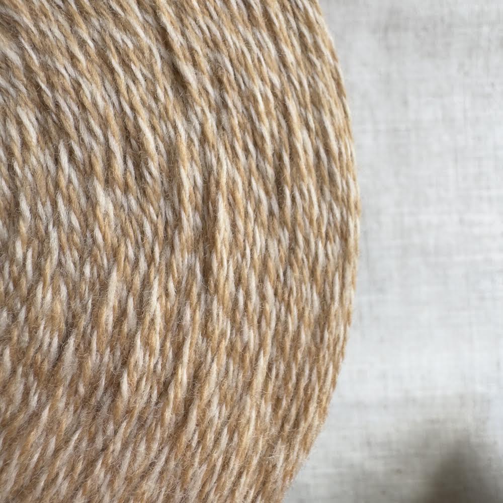 Feodosiia Lace Brown Sugar + Oatmeal / 50g