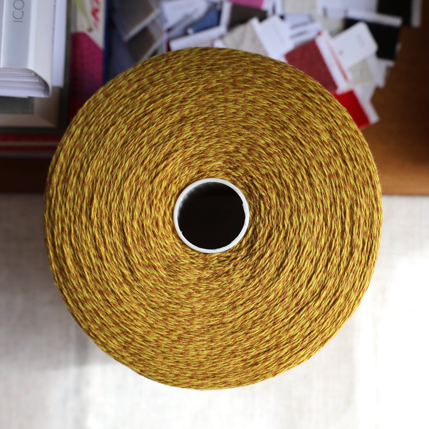 Feodosiia Lace Corona/Chai 50g